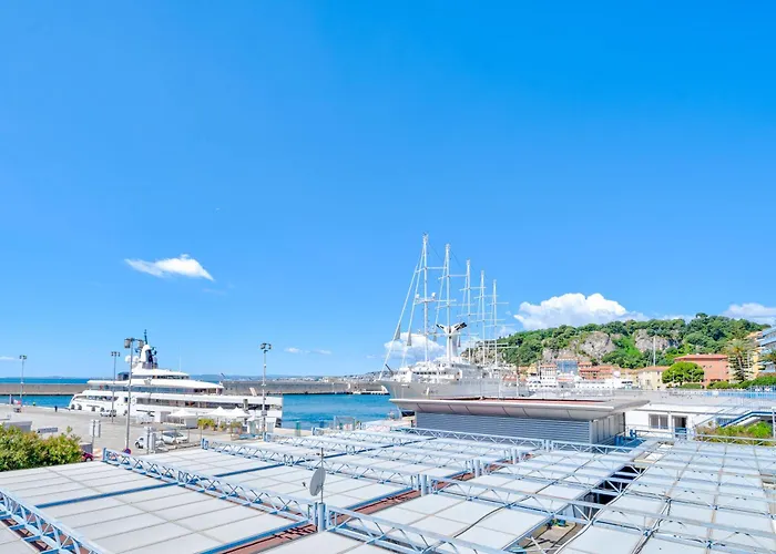 Port De Nice, * Nice